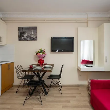 Appart hôtel Nadif Suites *