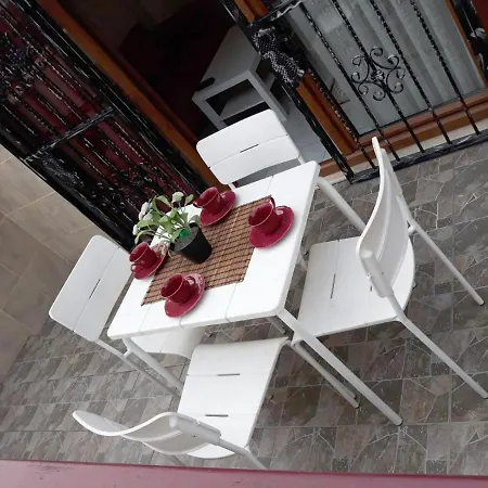 Nadif Suites شقة فندقية *